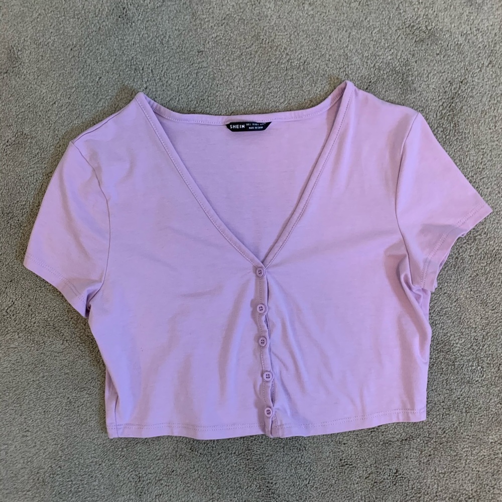 Pink/purple button crop top